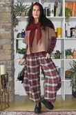 Patrick Plaid Brushed Cotton 7/8 Barrel Pant Burgundy